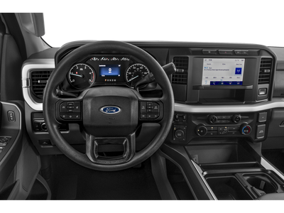 2027 Ford Super Duty F-350 SRW XLT