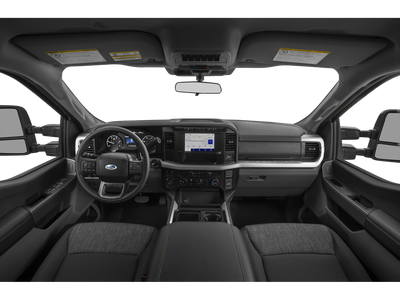 2027 Ford Super Duty F-350 SRW XLT