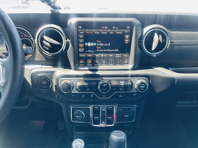 2023 Jeep Gladiator Overland