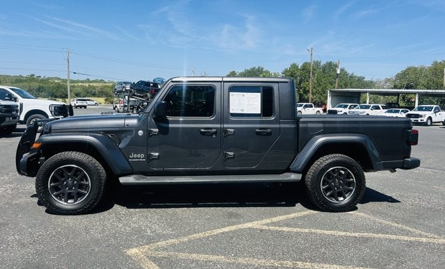 2023 Jeep Gladiator Overland
