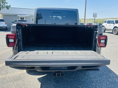 2023 Jeep Gladiator Overland