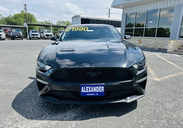2022 Ford Mustang EcoBoost