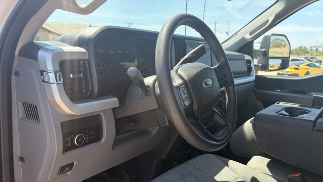 2025 Ford Super Duty F-350 DRW XLT