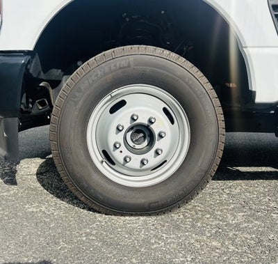 2026 Ford Super Duty F-350 DRW XL