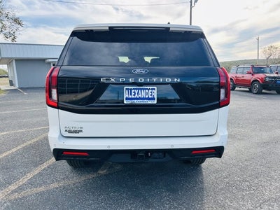 2025 Ford Expedition Active