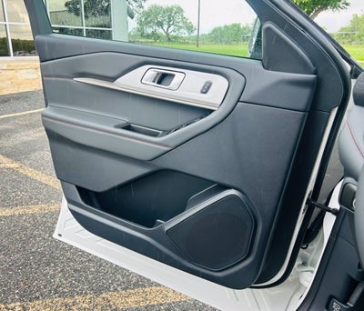 2026 Ford Explorer Active w/100A Pkg
