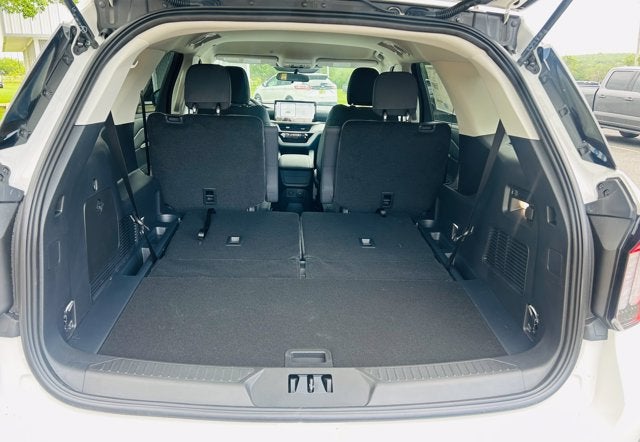 2026 Ford Explorer Active w/100A Pkg