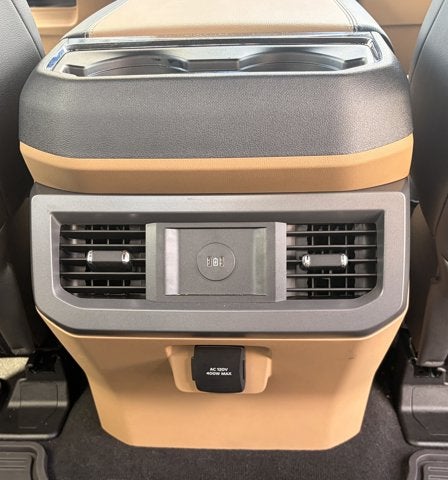2027 Ford Super Duty F-250 SRW XLT
