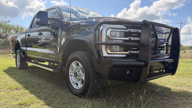 2027 Ford Super Duty F-250 SRW XLT