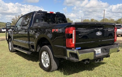 2027 Ford Super Duty F-250 SRW XLT