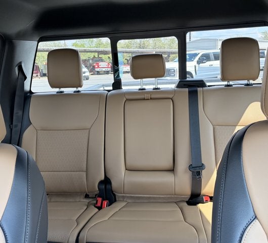 2027 Ford Super Duty F-250 SRW LARIAT