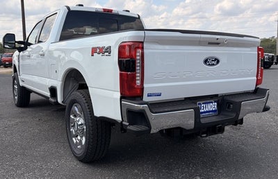 2027 Ford Super Duty F-250 SRW LARIAT