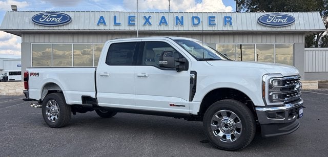 2027 Ford Super Duty F-350 SRW LARIAT