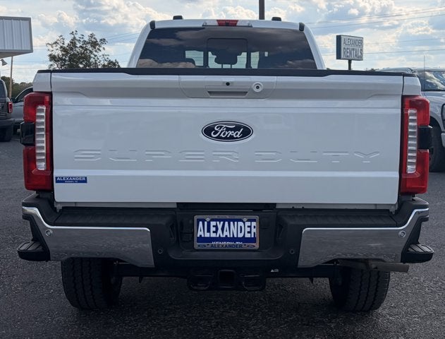 2027 Ford Super Duty F-350 SRW LARIAT
