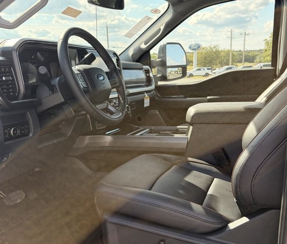 2027 Ford Super Duty F-350 SRW LARIAT