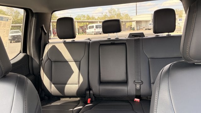 2027 Ford Super Duty F-350 SRW LARIAT