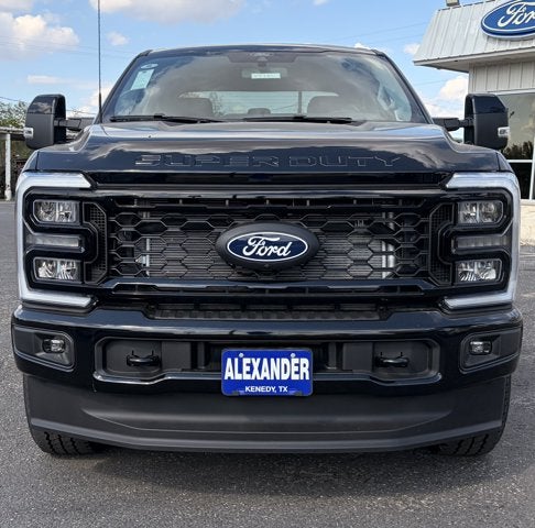 2027 Ford Super Duty F-350 SRW LARIAT