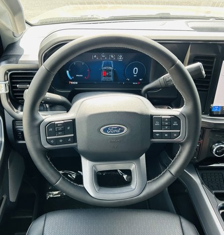 2026 Ford Super Duty F-350 SRW LARIAT