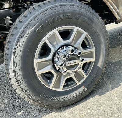 2026 Ford Super Duty F-350 SRW LARIAT