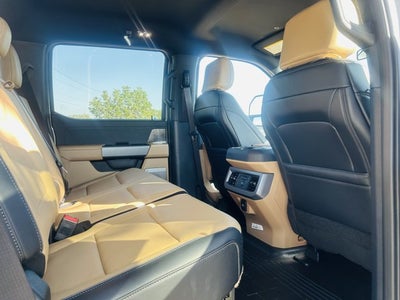 2026 Ford Super Duty F-350 SRW LARIAT