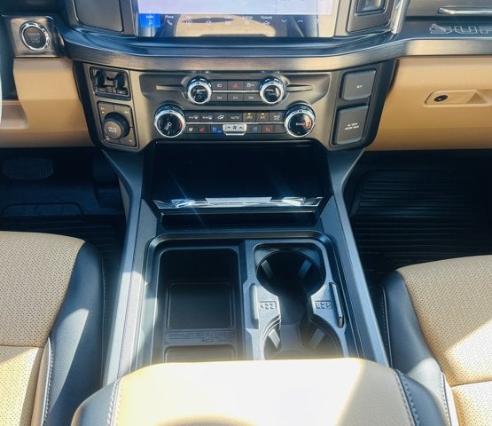 2026 Ford Super Duty F-350 SRW LARIAT