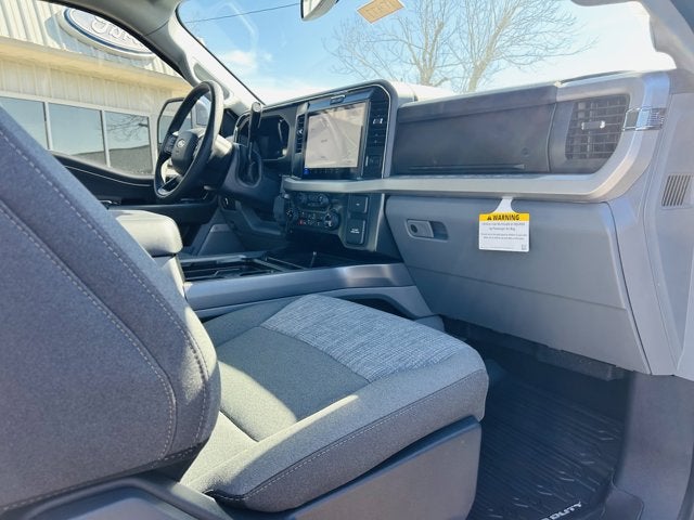 2026 Ford Super Duty F-350 SRW XLT