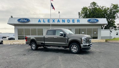 2026 Ford Super Duty F-350 SRW LARIAT