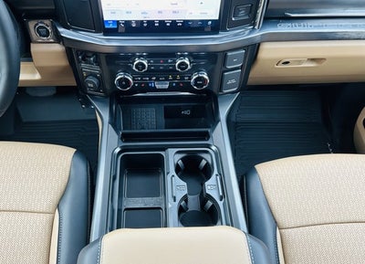 2026 Ford Super Duty F-350 SRW LARIAT