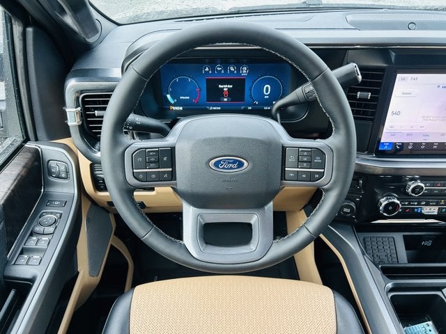 2026 Ford Super Duty F-350 SRW LARIAT