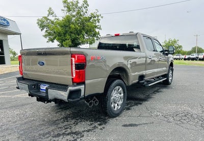 2026 Ford Super Duty F-350 SRW LARIAT