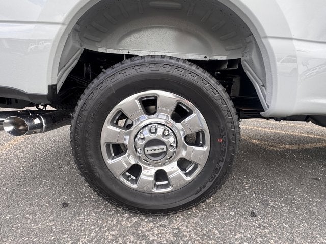 2026 Ford Super Duty F-350 SRW F-350® Lariat®