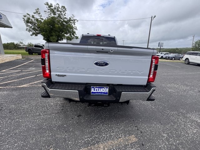 2026 Ford Super Duty F-350 SRW F-350® Lariat®