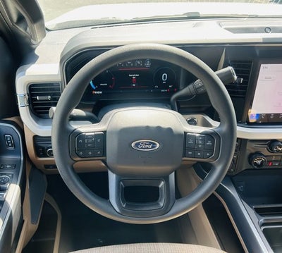 2026 Ford Super Duty F-350 SRW XLT