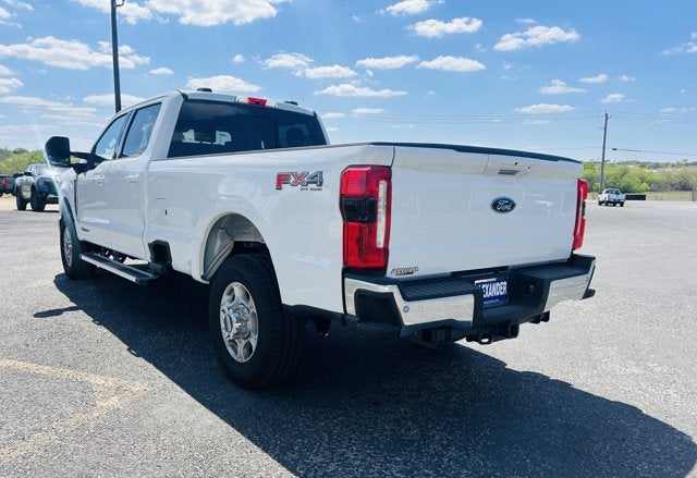 2026 Ford Super Duty F-350 SRW XLT