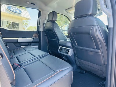 2026 Ford Super Duty F-350 SRW LARIAT