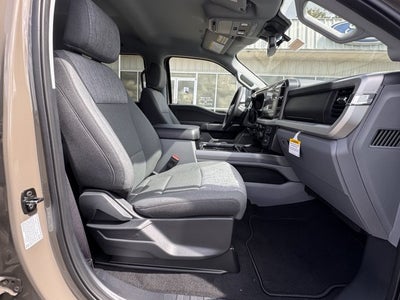 2027 Ford Super Duty F-350 DRW F-350® XLT