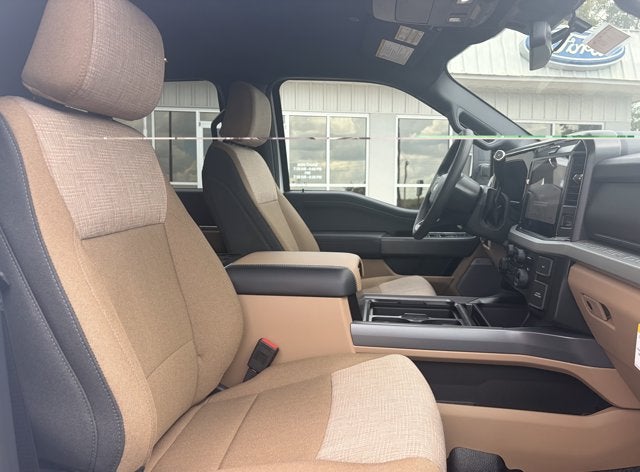 2026 Ford Super Duty F-350 DRW XLT