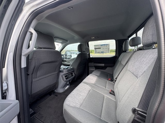 2026 Ford Super Duty F-350 DRW XLT