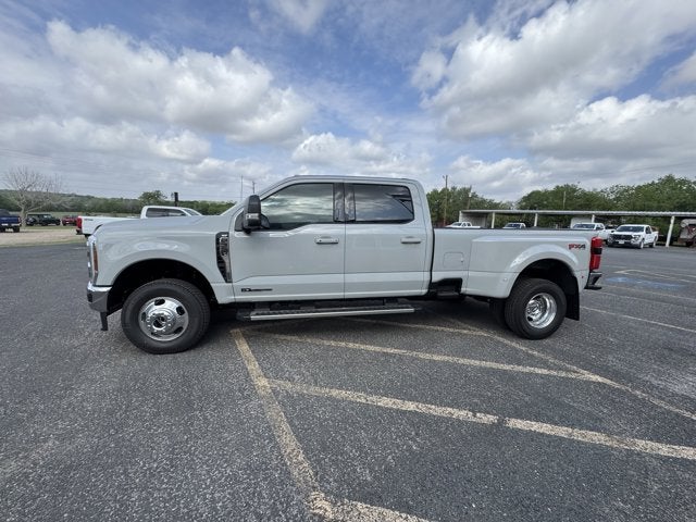 2026 Ford Super Duty F-350 DRW XLT