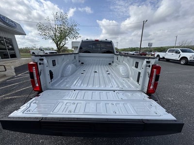 2026 Ford Super Duty F-350 DRW XLT
