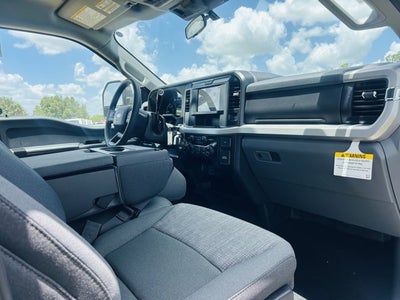 2026 Ford Super Duty F-350 DRW XLT