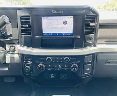 2026 Ford Super Duty F-350 DRW XLT