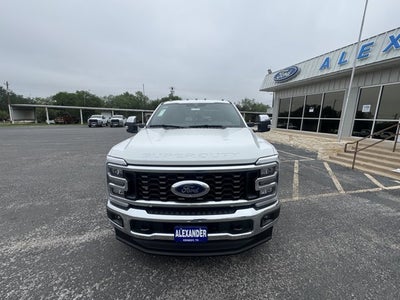 2026 Ford Super Duty F-350 DRW LARIAT