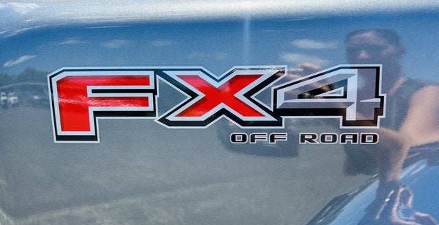 2026 Ford Super Duty F-350 DRW LARIAT