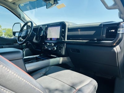 2023 Ford Super Duty F-450 DRW LARIAT
