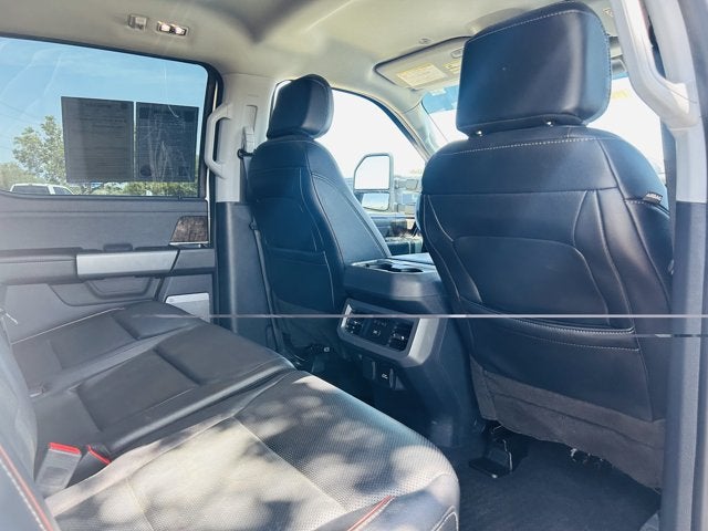 2023 Ford Super Duty F-450 DRW LARIAT