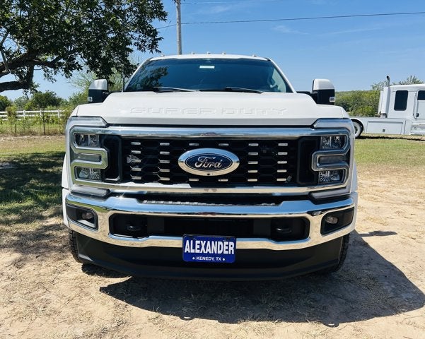 2023 Ford Super Duty F-450 DRW LARIAT
