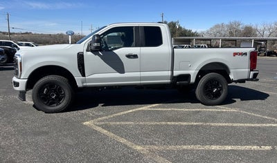 2026 Ford Super Duty F-350 SRW XL