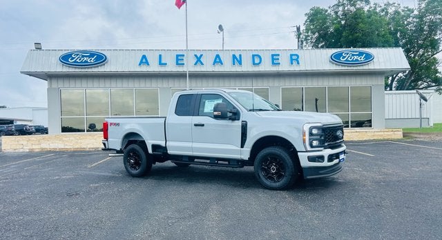 2026 Ford Super Duty F-350 SRW XL