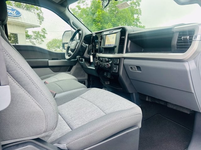 2026 Ford Super Duty F-350 SRW XL